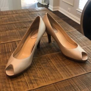 Cole Hana Nike Air peep toes